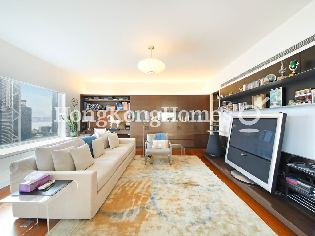 TV Room — Yale Lodge, Mid-levels Central