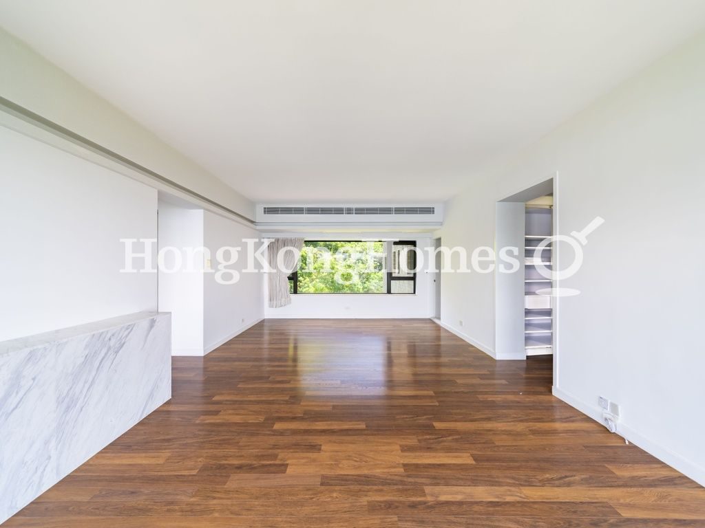Living and Dining Room — Ruby Court - Block 01, Repulse Bay