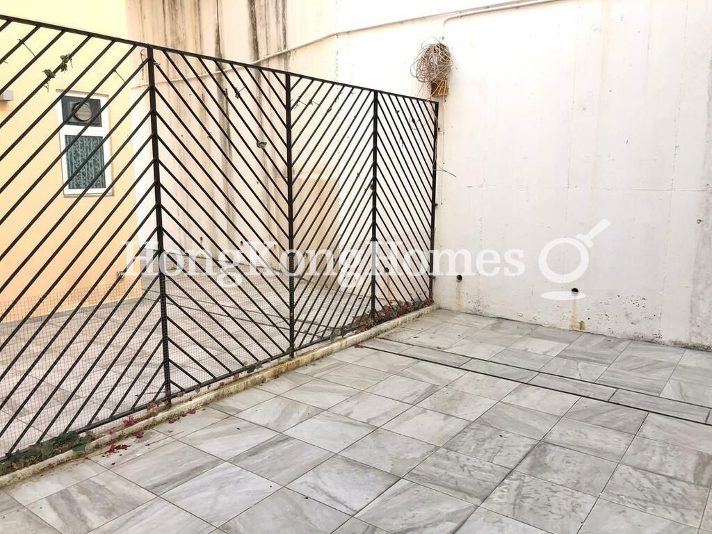 Private Terrace off Family Area — The Redhill Peninsula - Palm Drive, Tai Tam