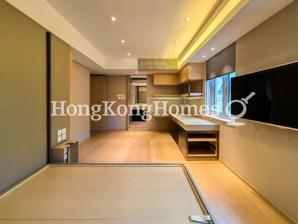 Second Ensuite Bedroom — Villa Verde - Block A, The Peak