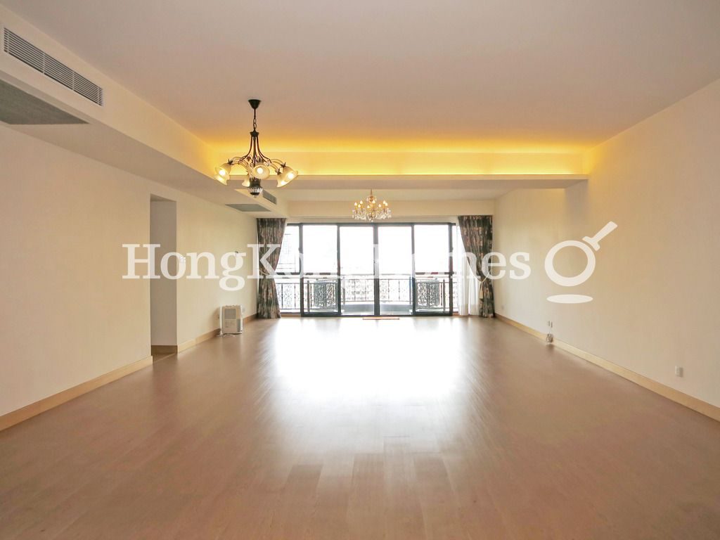 Living and Dining Room — Clovelly Court - Block 01, Mid-levels Central