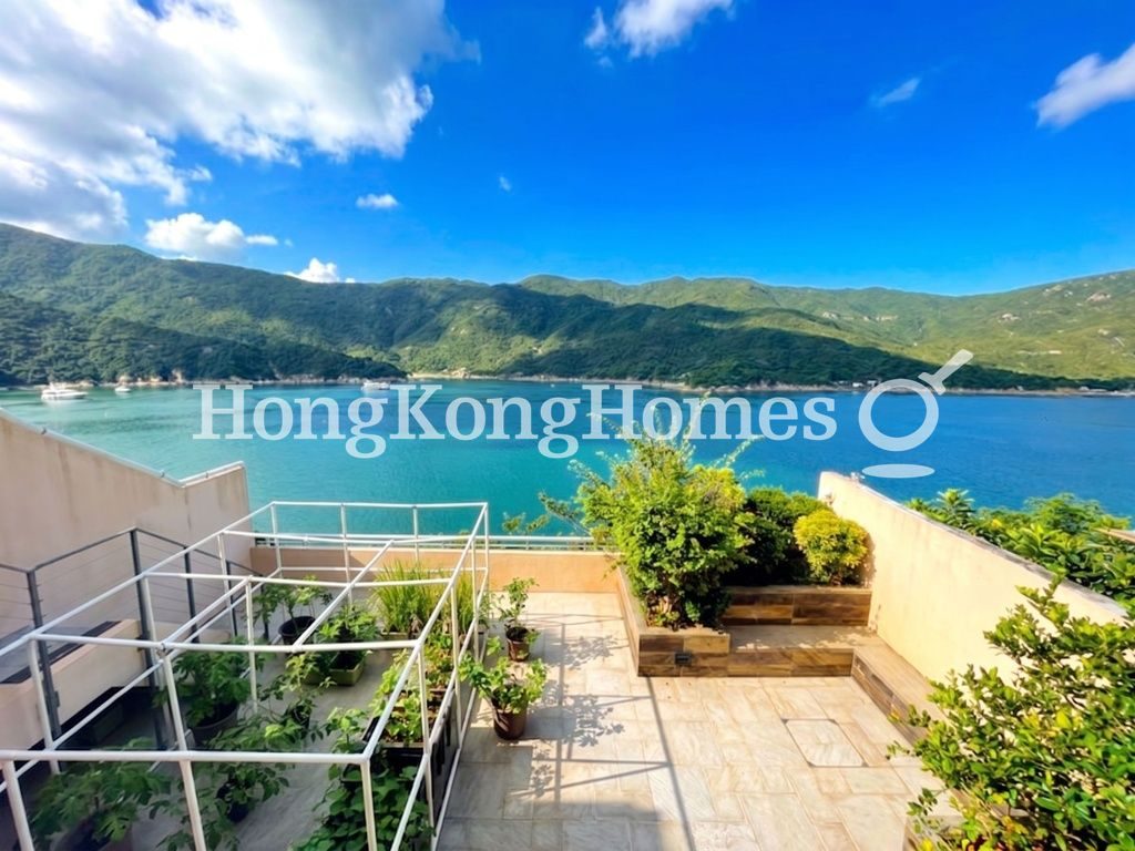 Private Terrace — The Redhill Peninsula - Cedar Drive, Tai Tam