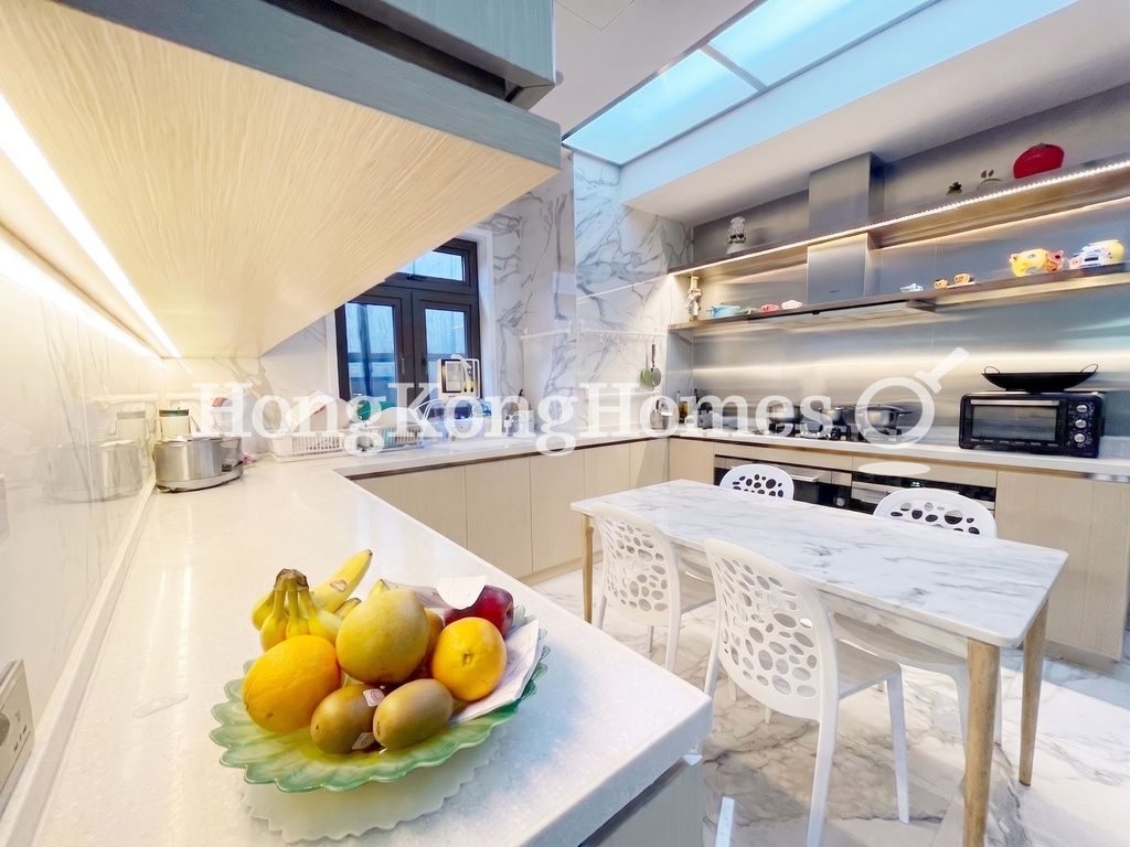 Kitchen — The Redhill Peninsula - Cedar Drive, Tai Tam