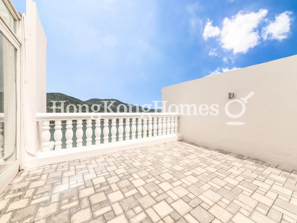 Private Roof Terrace — The Redhill Peninsula - Palm Drive, Tai Tam