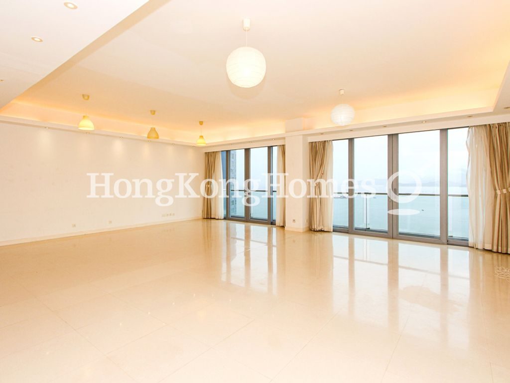 Living and Dining Room — Residence Bel-air - Phase 01, Tower 06, Pokfulam