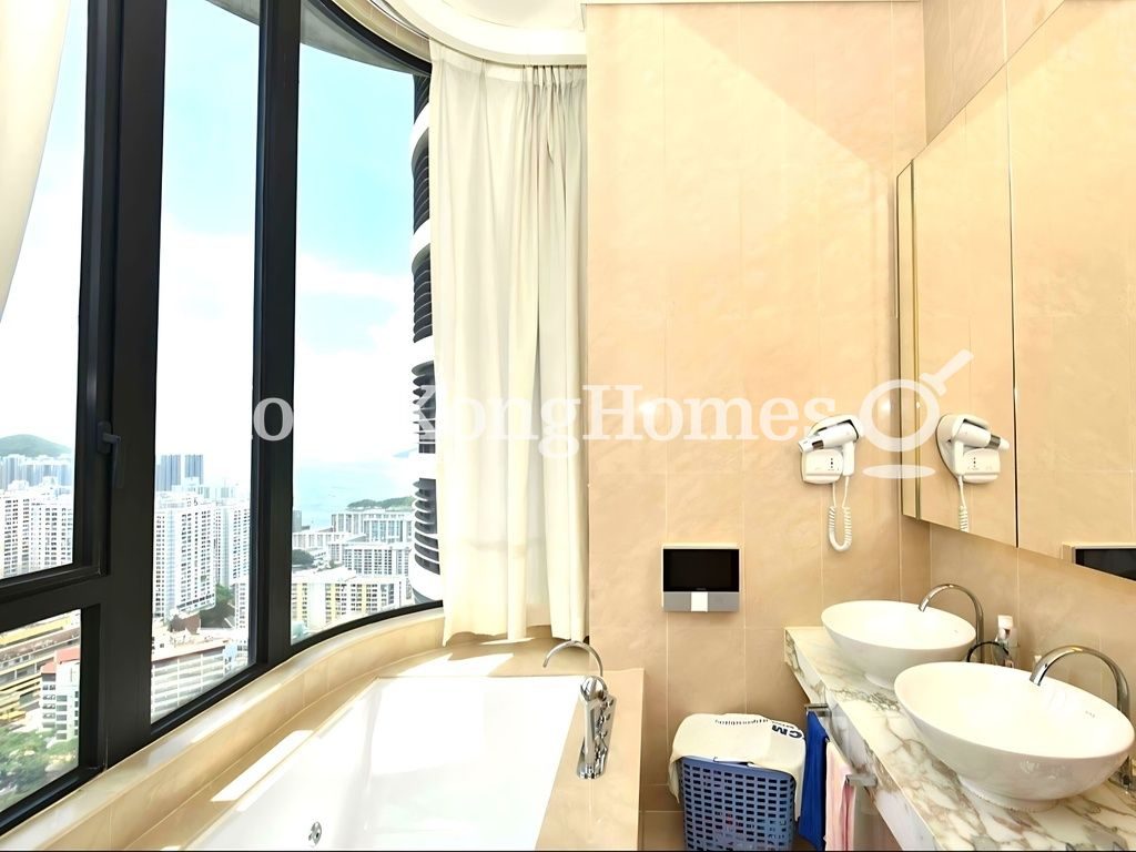 Master Bathroom — Residence Bel-Air - Phase 06 - Bel-Air No. 8, Tower 5, Pokfulam