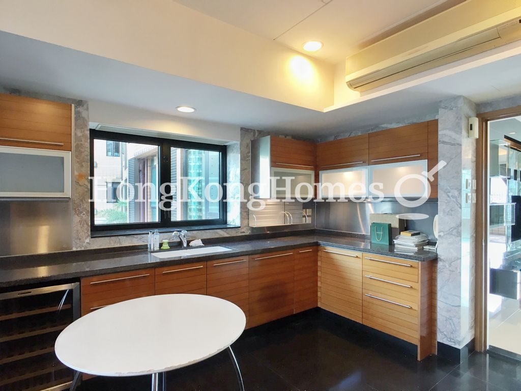Kitchen — The Leighton Hill - Block 05, Happy Valley