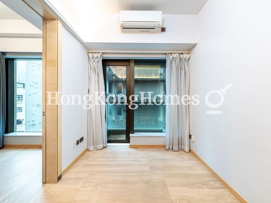 Living and Dining Room — One Artlane, Sai Ying Pun
