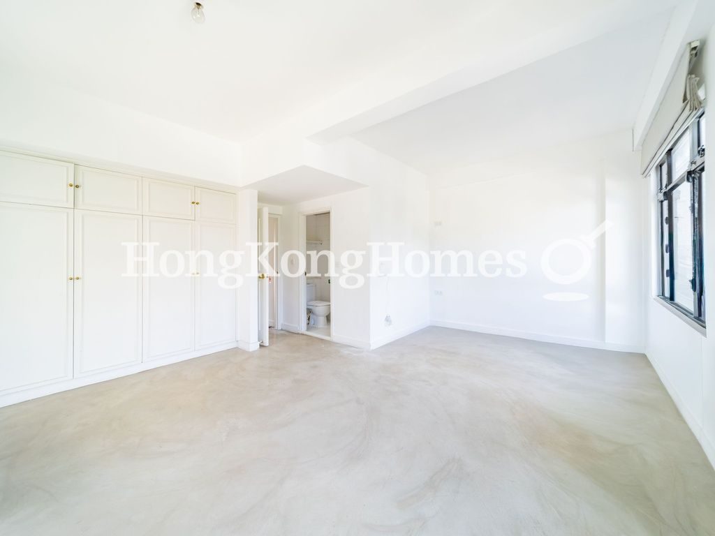 Fourth Ensuite Bedroom — Carrianna Sasson, Pokfulam