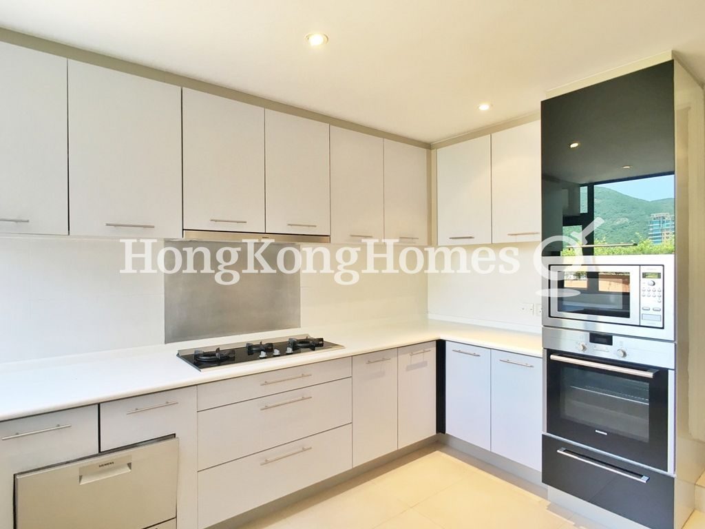 photo 12 — Belleview Place, Repulse Bay