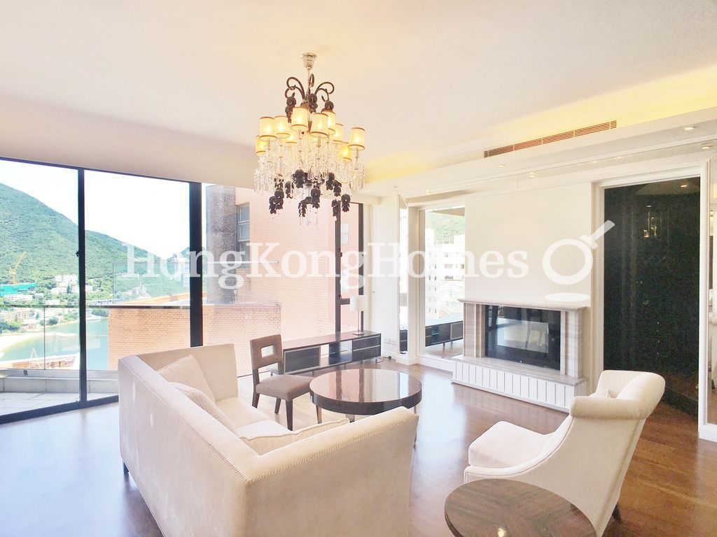 photo 3 — Belleview Place, Repulse Bay