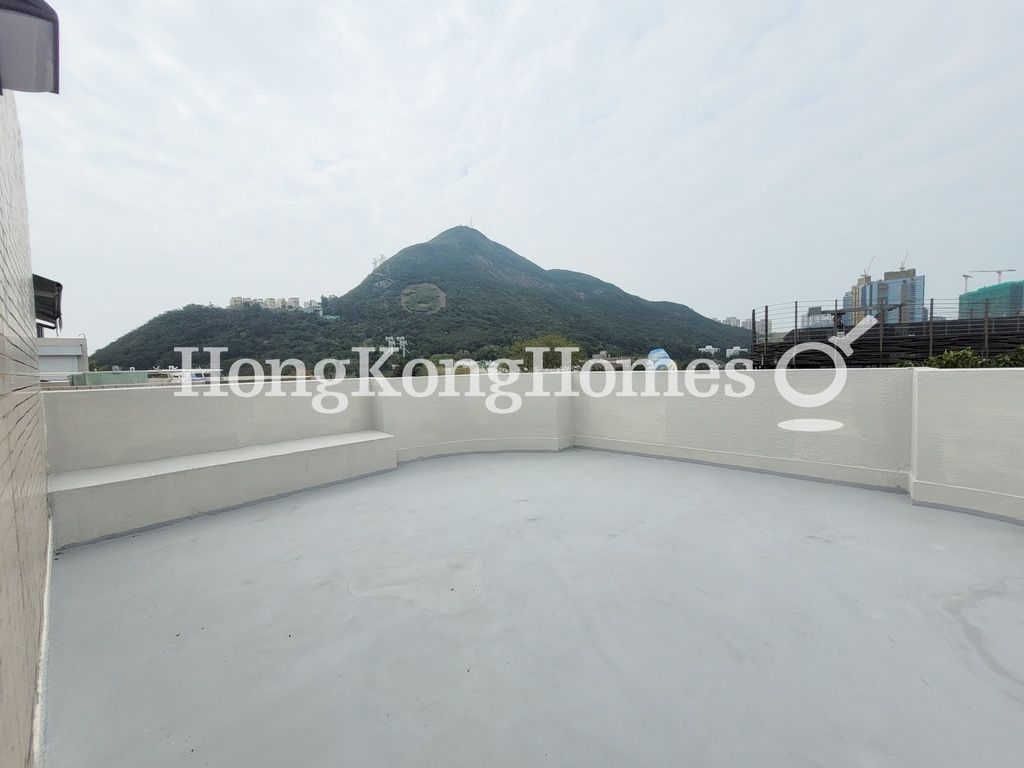 photo 2 — The Hazelton, Shouson Hill