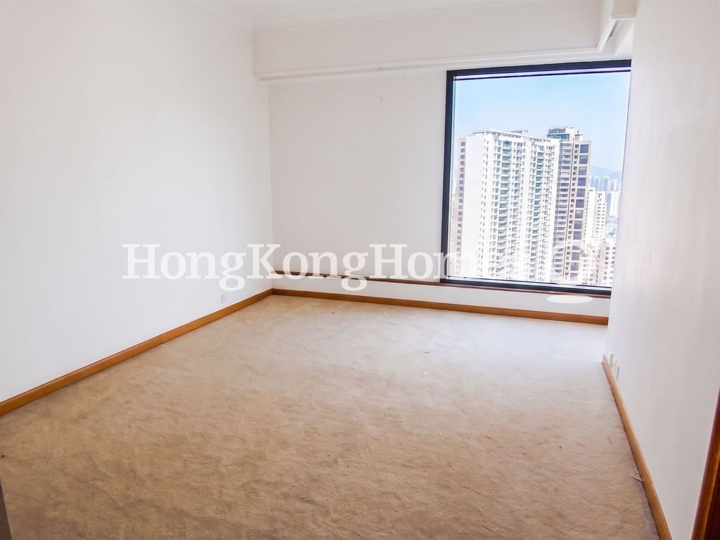 Fourth Ensuite Bedroom — May Tower 2, Mid-levels Central