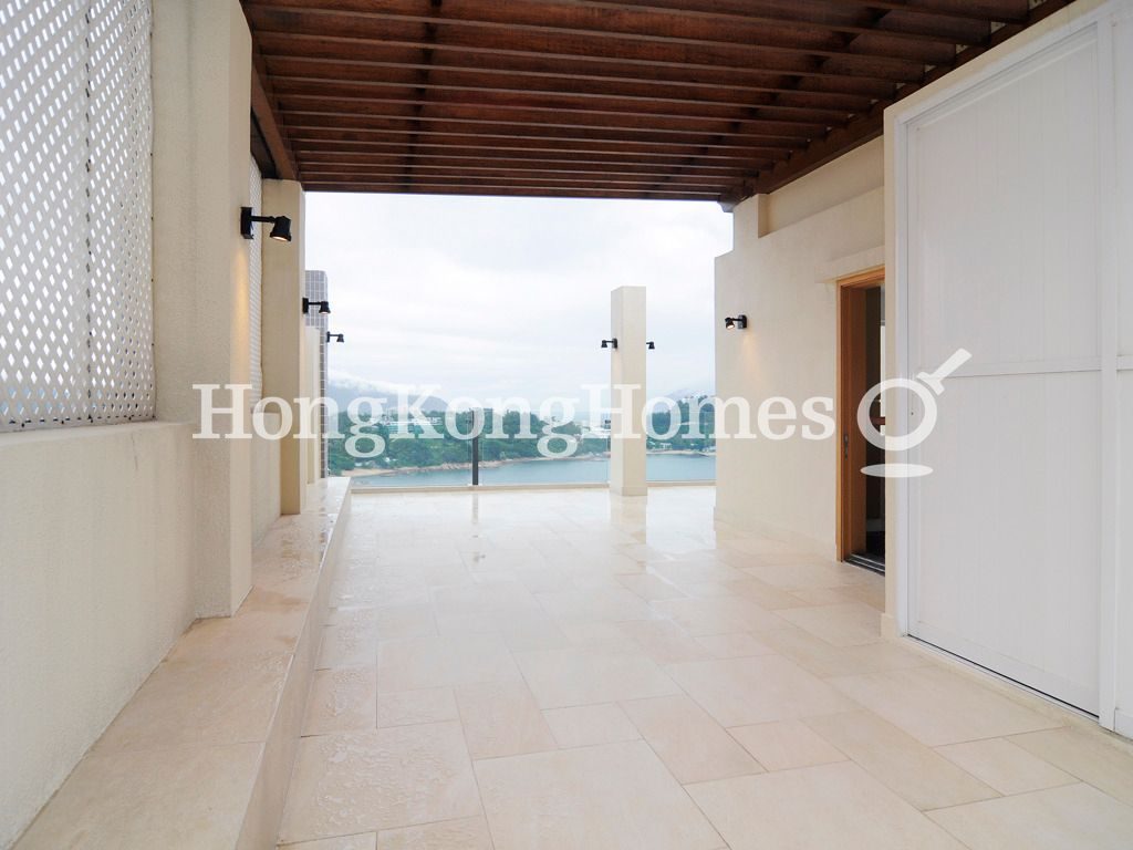 Private Roof Terrace — Pinewaver Villas, Chung Hom Kok