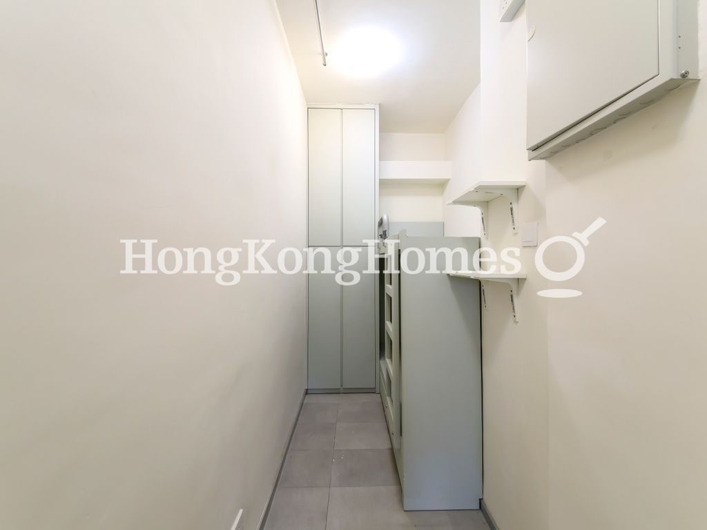 Maid's Room — Tregunter Tower 3, Mid-levels Central