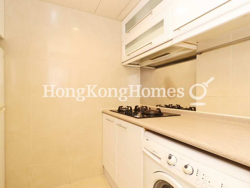 photo 5 — Queen's Terrace - Tower 01, Sheung Wan