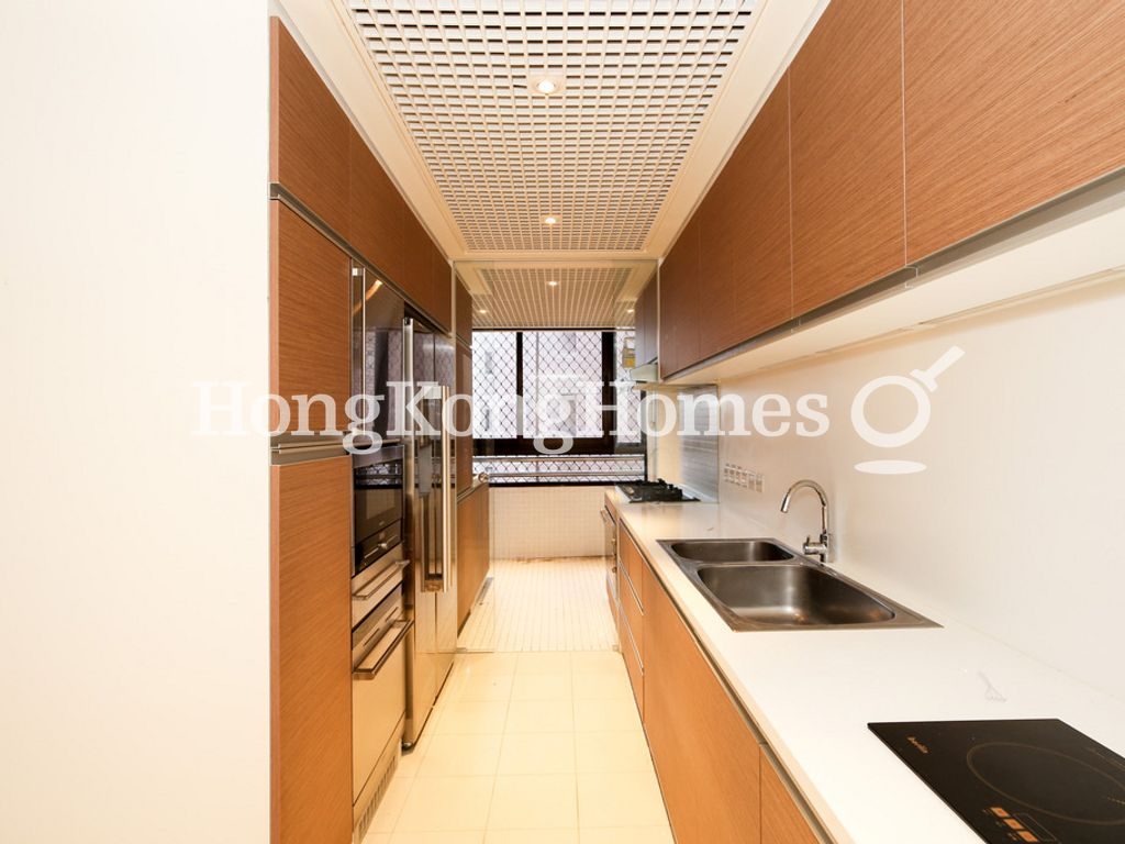 Open Kitchen — Hong Kong Parkview - Tower 17, Repulse Bay