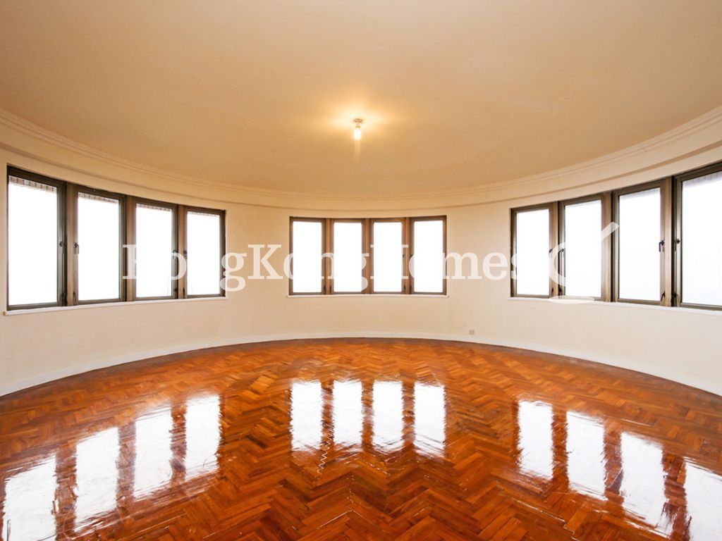 Living Room — Hong Kong Parkview - Tower 17, Repulse Bay