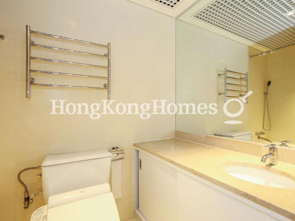Second Ensuite Bathroom — Hong Kong Parkview - Tower 17, Repulse Bay