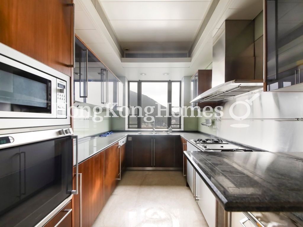 Kitchen — Grosvenor Place, Repulse Bay