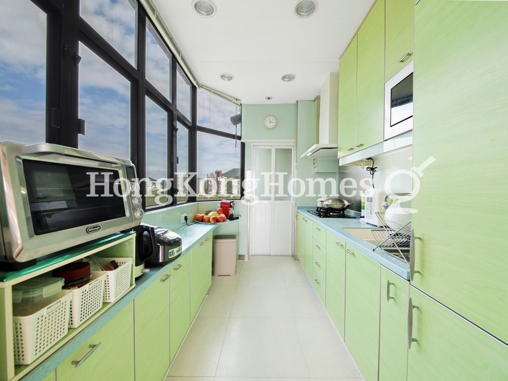 Kitchen — Repulse Bay Road, 37 - Block 03, Repulse Bay