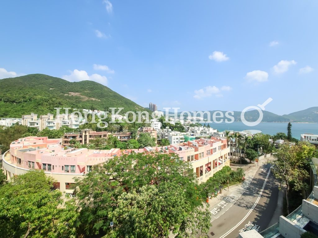 Stanley Village Road, 50