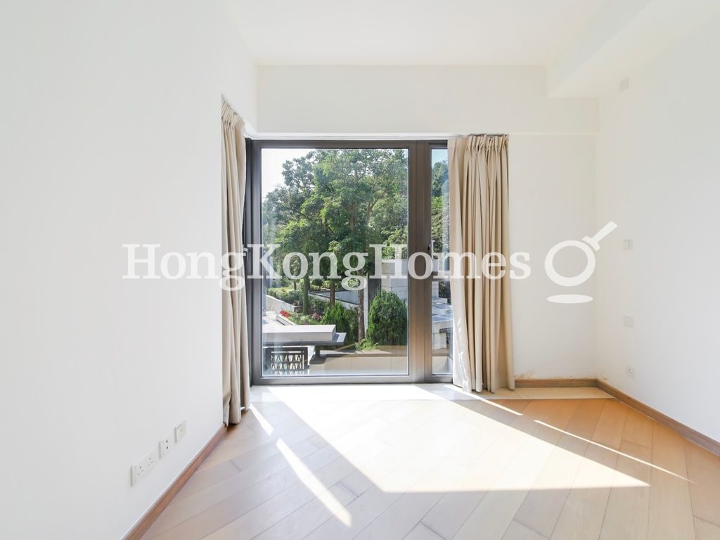 Third Ensuite Bedroom — Stanley Village Road, 50, Stanley