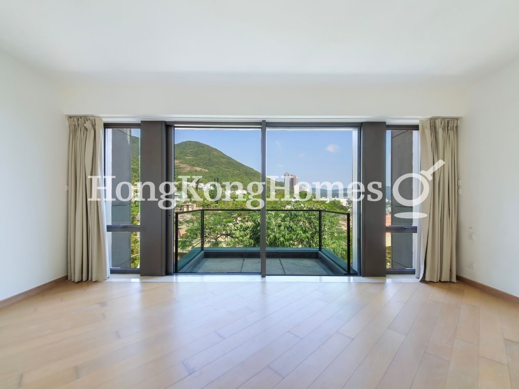Second Ensuite Bedroom — Stanley Village Road, 50, Stanley