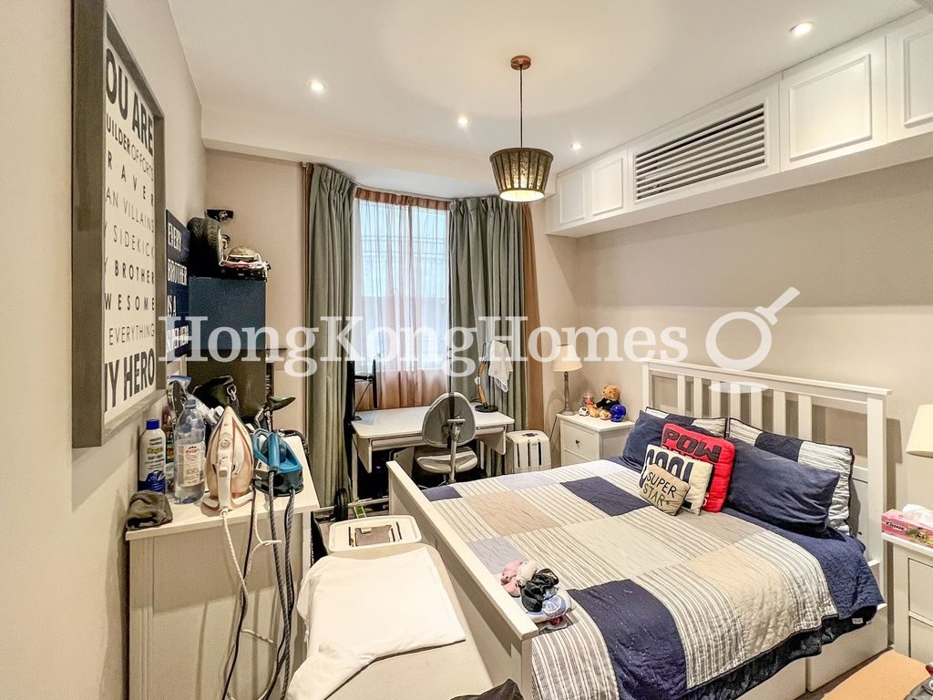 Third Bedroom — La Hacienda - Lower Townhouse, The Peak