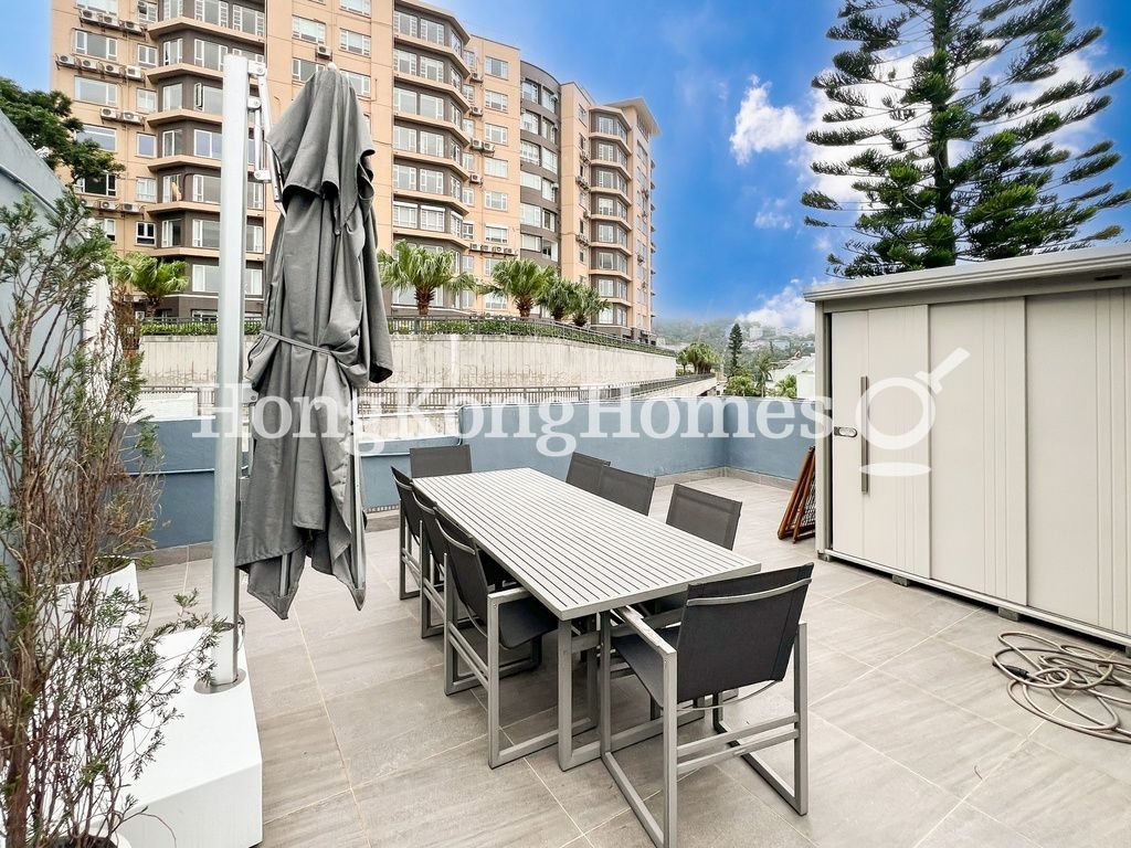 Private Roof Terrace — La Hacienda - Lower Townhouse, The Peak