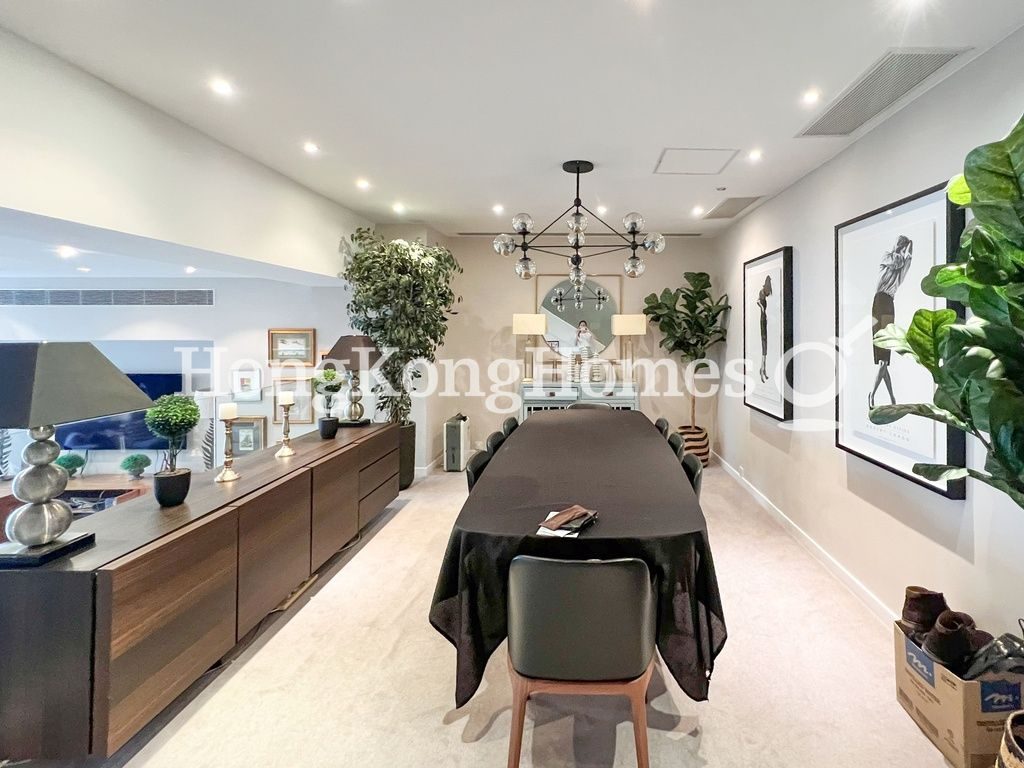 Dining Room — La Hacienda - Lower Townhouse, The Peak