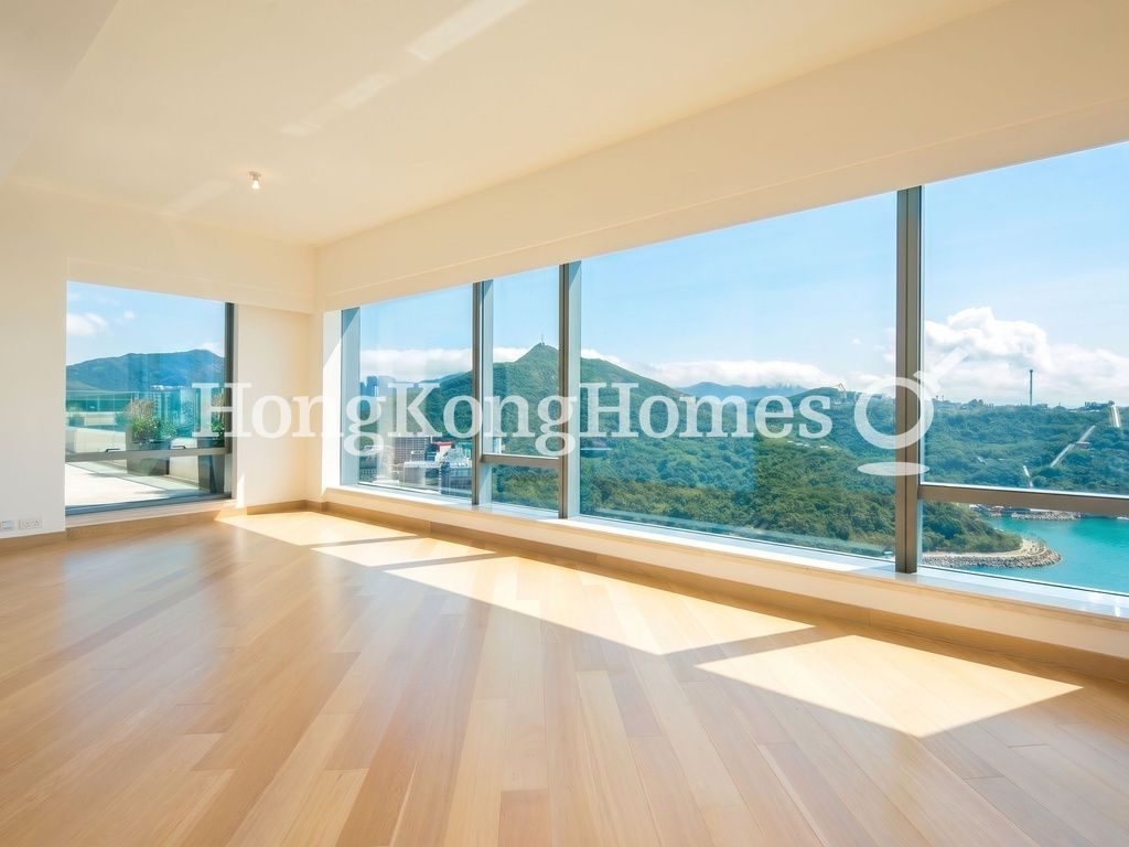Third Ensuite Bedroom — Larvotto - Block 2, Ap Lei Chau