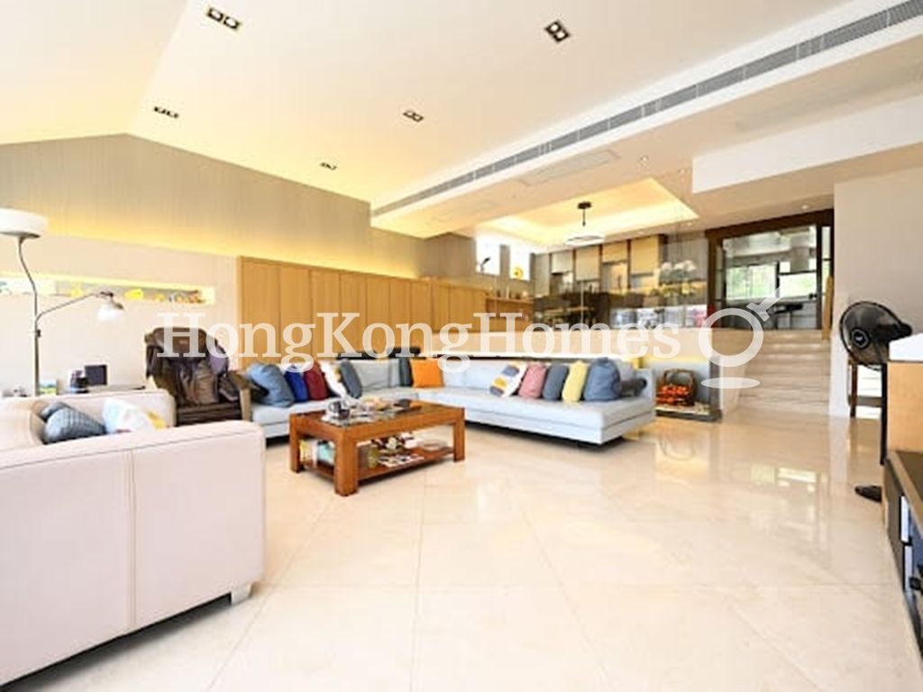 Living and Dining Room — Manderly Garden, Deep Water Bay