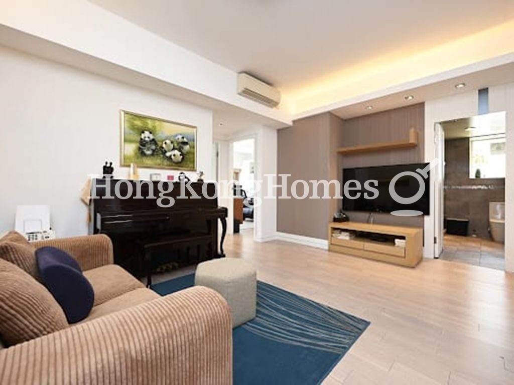 Family Room — Manderly Garden, Deep Water Bay