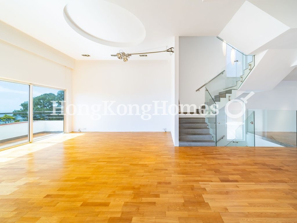 Living and Dining Room — Orient Crest, The Peak
