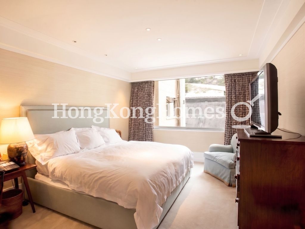 Second Ensuite Bedroom — Grenville House, Mid-levels Central