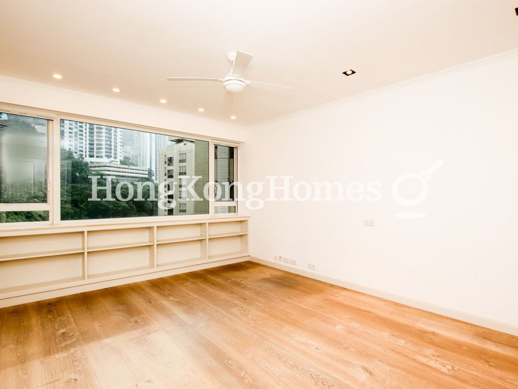 Second Ensuite Bedroom — Grenville House, Mid-levels Central