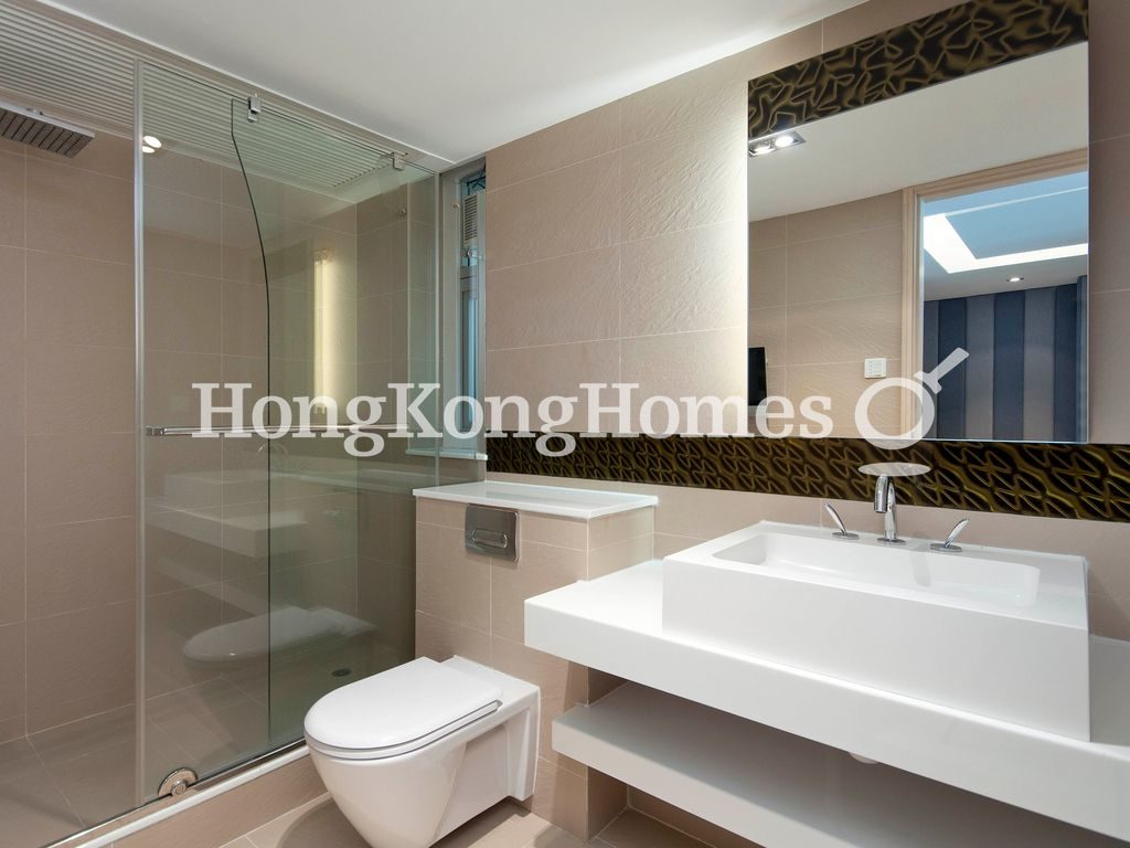 Guest Bathroom — Repulse Bay Road, 56, Repulse Bay