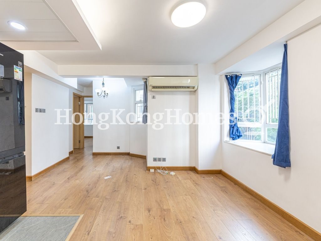 Living and Dining Room — Smithfield Terrace - Block D, Western / Kennedy Town