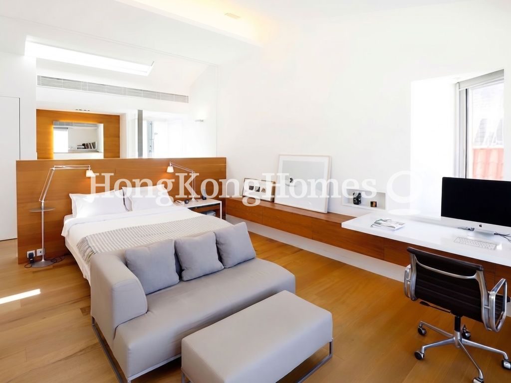 Master Bedroom — Hoi Fung Path, 4, Stanley