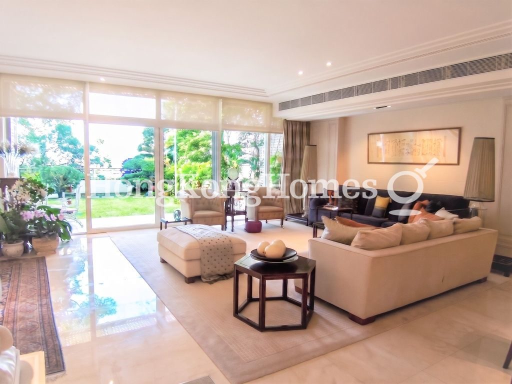 Living Room — Kellett Villas, The Peak