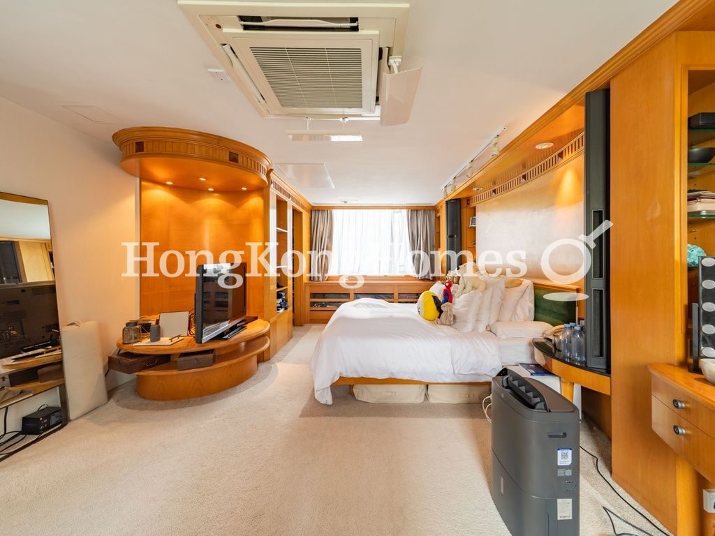 Third Ensuite Bedroom — Moorsom Road, 5, Jardine's Lookout