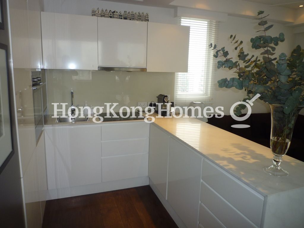 Open Kitchen — Tong Nam Mansion, Sai Ying Pun