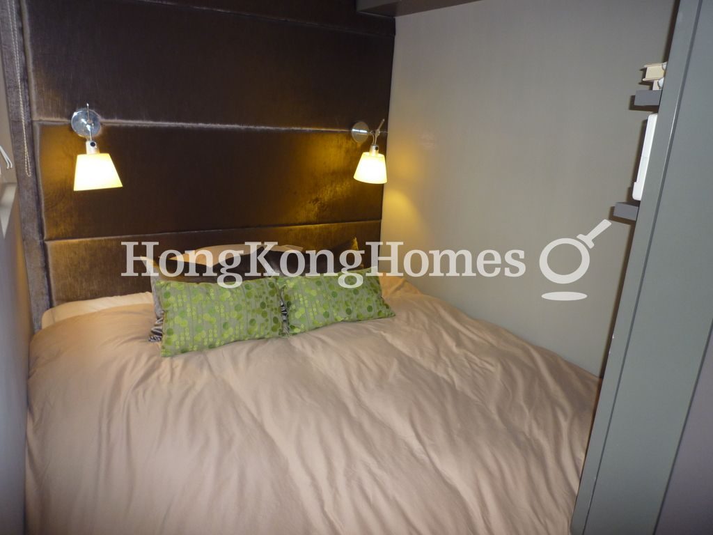 Master Bedroom — Tong Nam Mansion, Sai Ying Pun