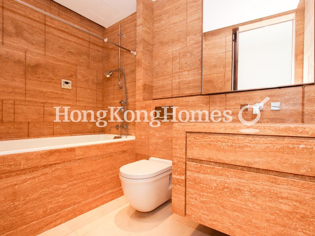 Second Ensuite Bathroom — Residence Bel-Air - Phase 05, Villa Bel-Air, Pokfulam
