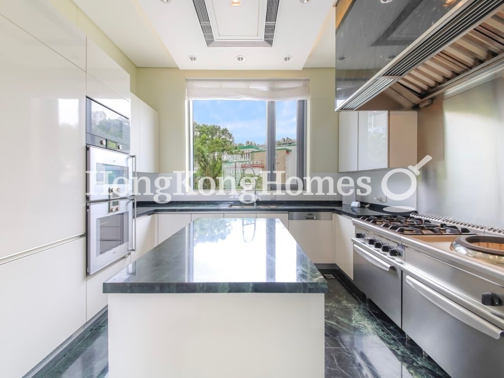 Kitchen — 3 Plunkett's Road, The Peak