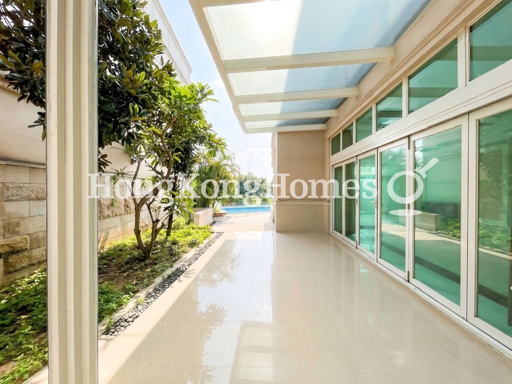 Private Garden — Residence Bel-Air - Phase 03-Deluxe Houses, Pokfulam