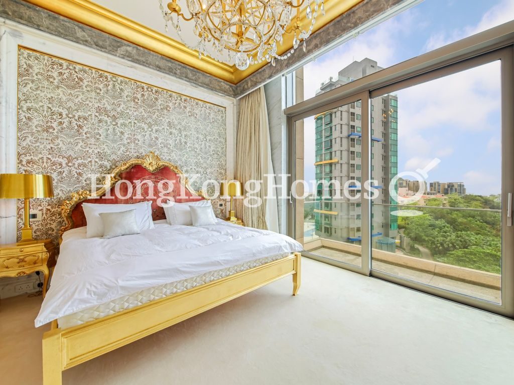 Master Bedroom — 3 Plunkett's Road, The Peak