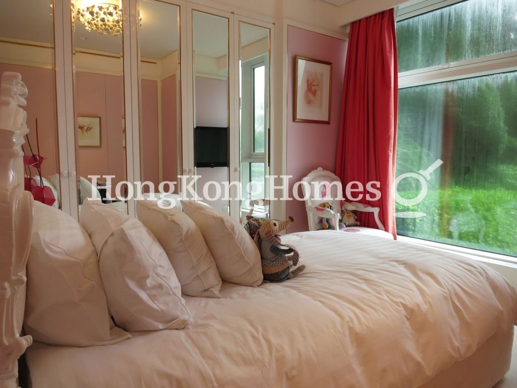 Second Ensuite Bedroom — 3 Plunkett's Road, The Peak