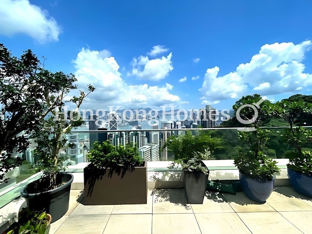 Private Terrace — Barker Road, 28, The Peak